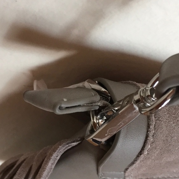 NWOT Fringed Clutch or Cross Body - Picture 4 of 6